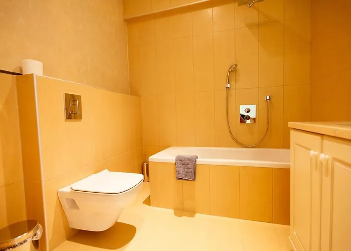 Irene's 4* Káto Loutrákion